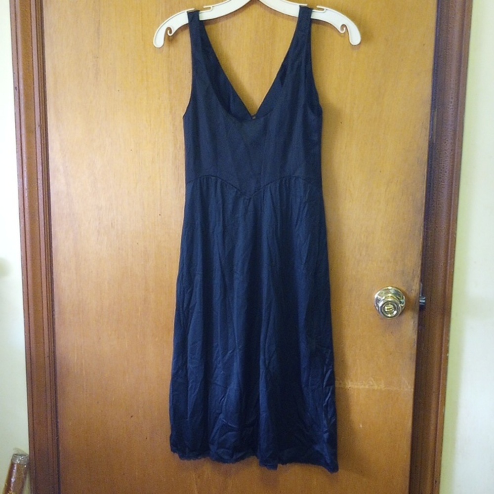 Baronet Lingerie Black Nylon & Lace Vintage Slip, Size 32 Average - Picture 3 of 6